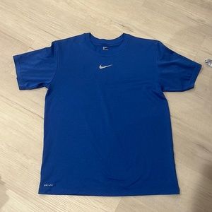 Nike T-shirt
